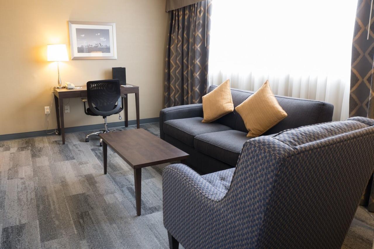 The Roehampton Hotel Toronto Exteriör bild